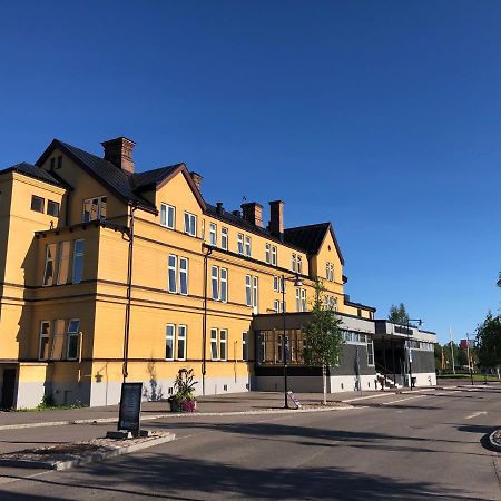 Orsa Jaernvaegshotell 外观 照片